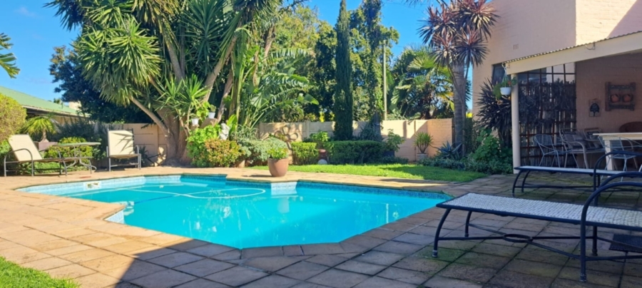 4 Bedroom Property for Sale in Caledon Western Cape